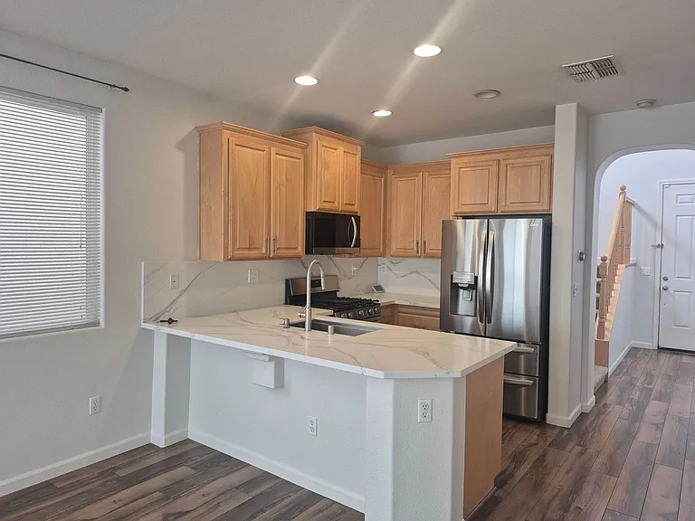 3065 Touchman St — Photo 4