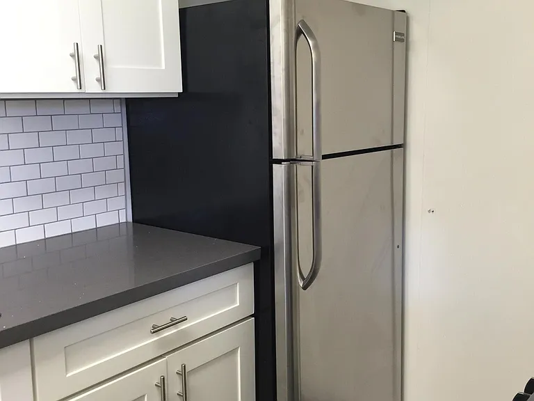 1736 E Sycamore Ave #A — Photo 5