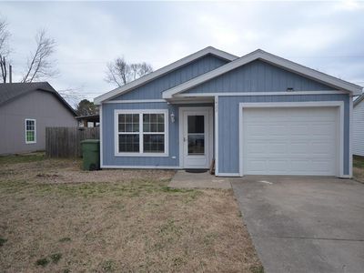 1433 S Arkansas St, Rogers, AR, 72756