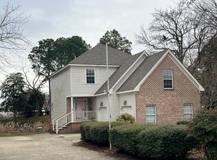 8220 Canterbury Crest Ln, Suffolk, VA 23436