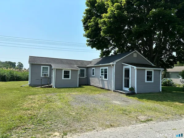 15 Baum Avenue, Old Saybrook, CT 06475
