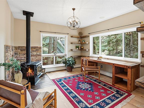 4th image of 5806 Cantrell Court