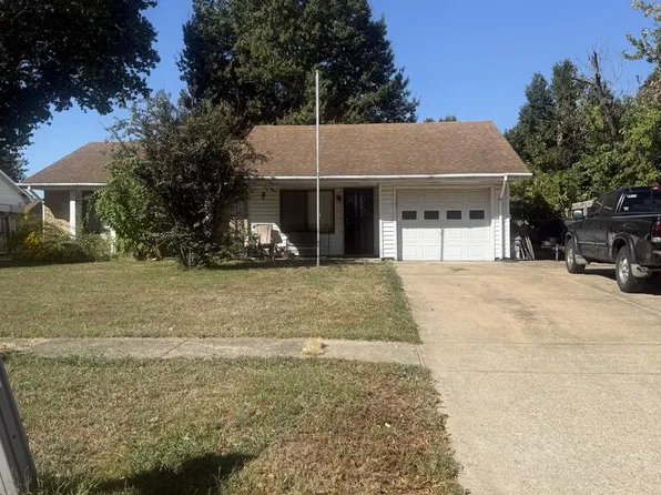 1504 Clement Rd, West Memphis, AR 72301