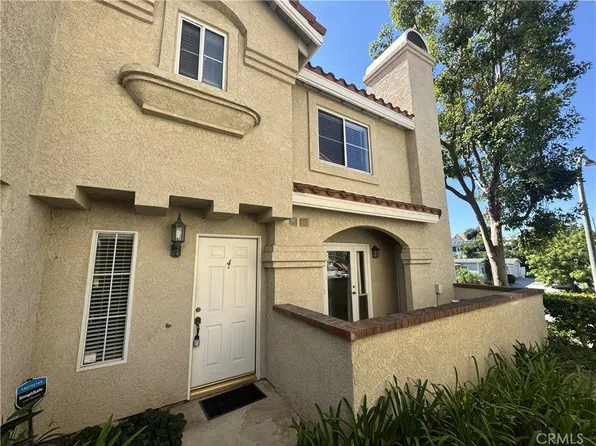 201 Laurel Ave, Brea, CA 92821