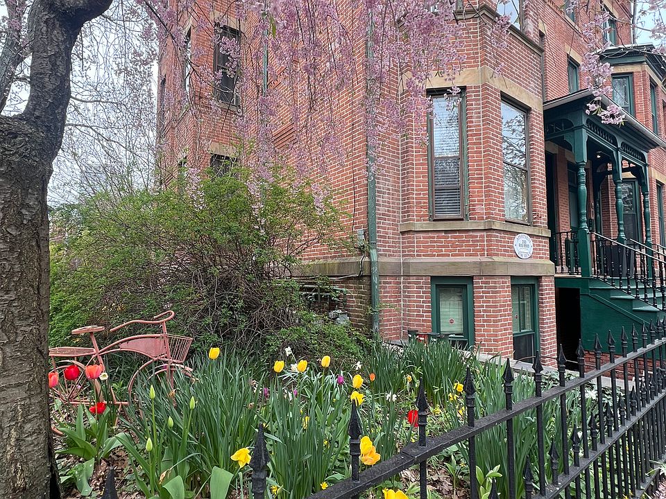 One of 8 apartments in a classic late 1800's apartment building