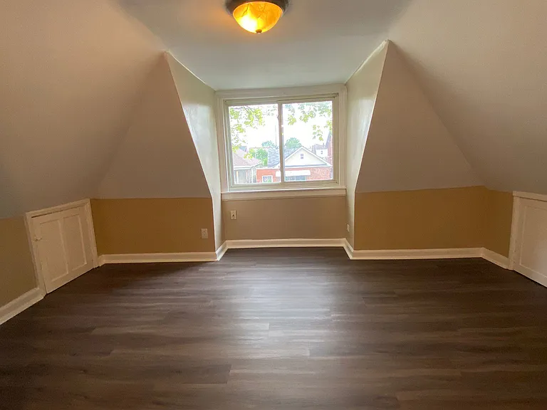 1374 Langlois Ave #1 — Photo 5
