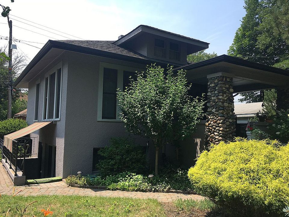 1139 Lakepointe