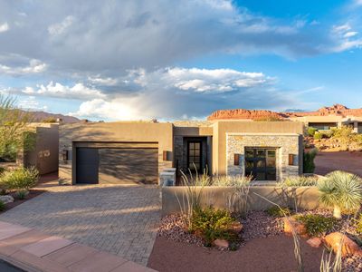 2085 N Tuweap Dr Unit 32, St George, UT, 84770
