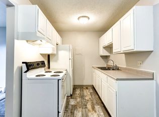 Arbor Terrace and Richland Country Apartments, Richland, MI 49083