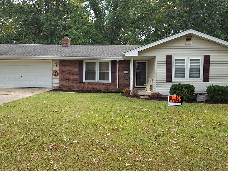 1st image of 102 Youngridge Dr