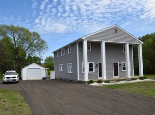 25-27 Hoffman Rd, Ellington, CT 06029