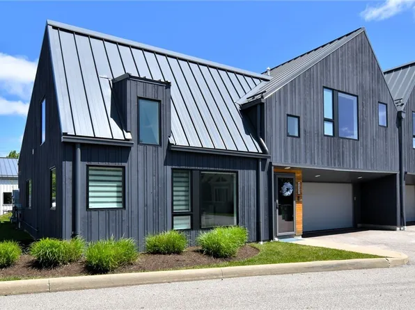 2422 Richmond Rd, Beachwood, OH 44122