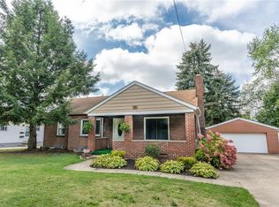70 Eastholm Ave, Akron, OH 44312