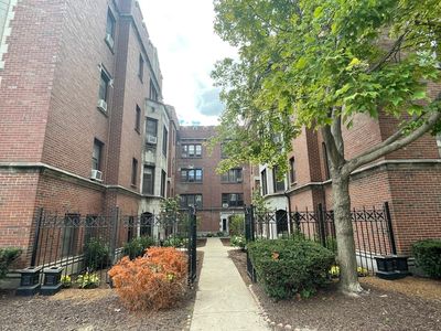 1111 Holley Ct #113, Oak Park, IL, 60301