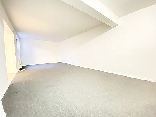 4th image of 87-31 Justice Ave #5