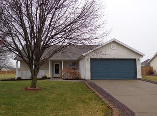 723 S Lantern Rdg, Nixa, MO 65714