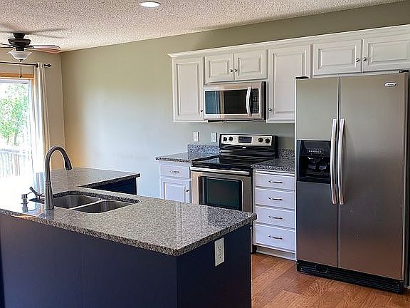 Prof. painted cabinets