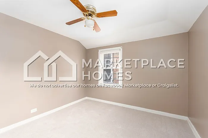 2604 Elm St — Photo 17