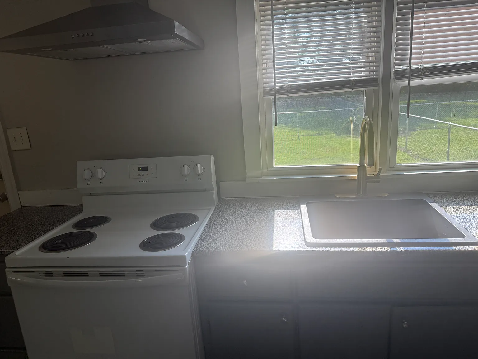 2 bed, 1020 sqft, $1,250 — Photo 3