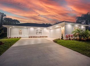 1920 SW Logwood Rd W, Pt Saint Lucie, FL 34953