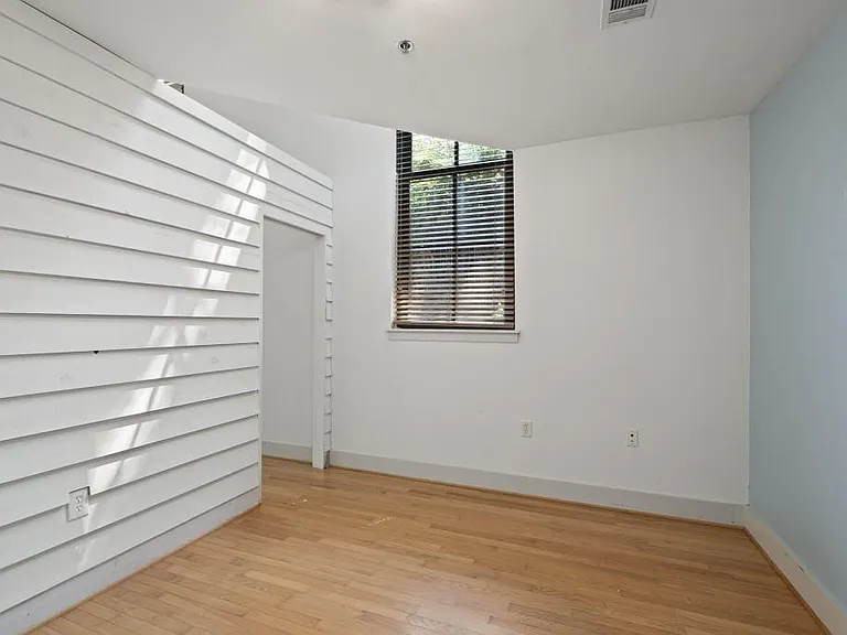 790 North Ave NE #108 — Photo 8