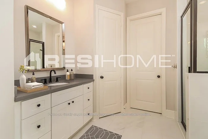 4908 Hardy St — Photo 10