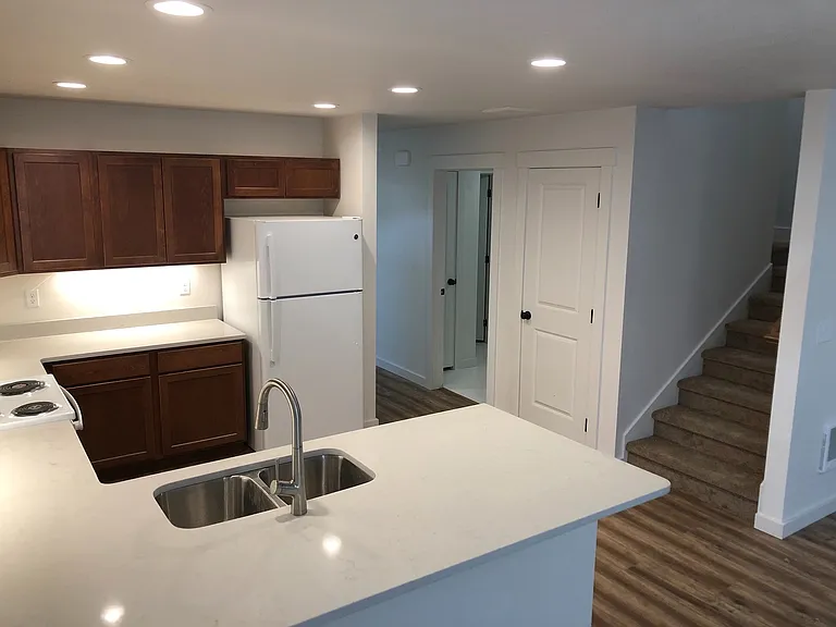 113 W Helena Ave — Photo 22