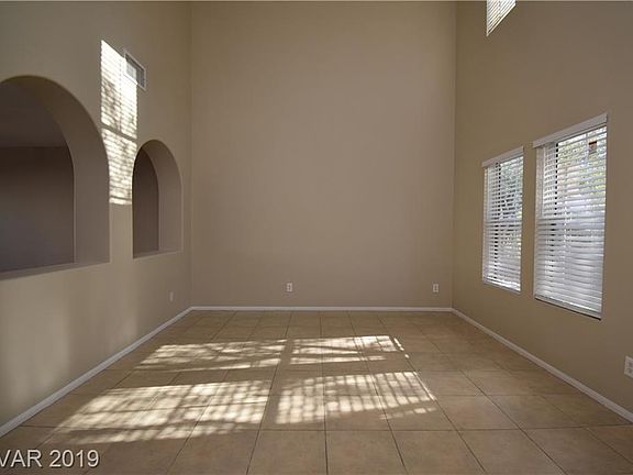 4th image of 5332 Chino Heights St