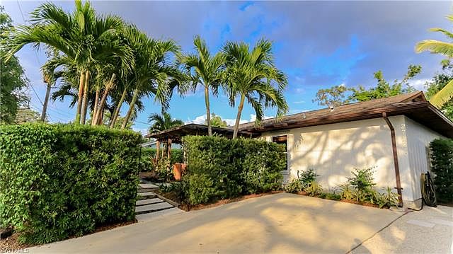 1st image of 27221 Sun Aqua Ln
