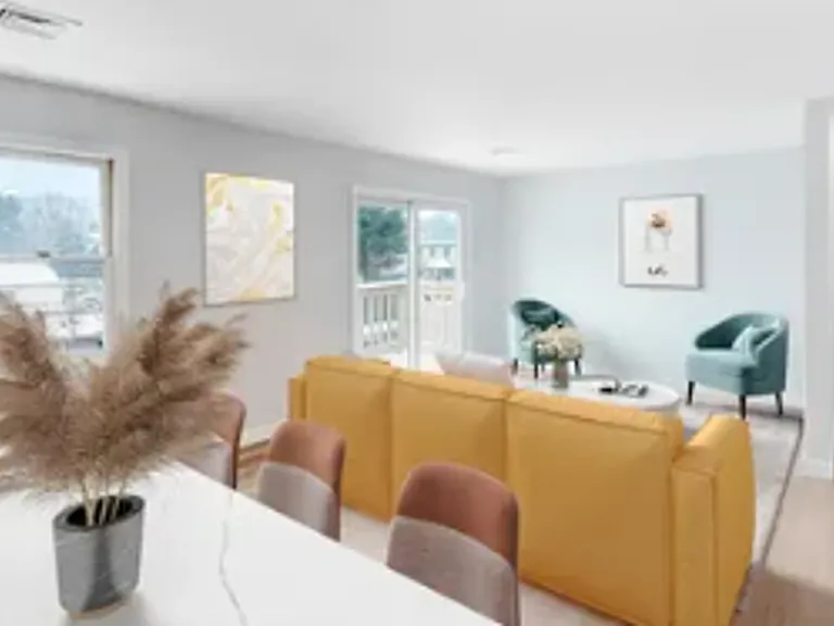 110 Briggs St — Photo 3
