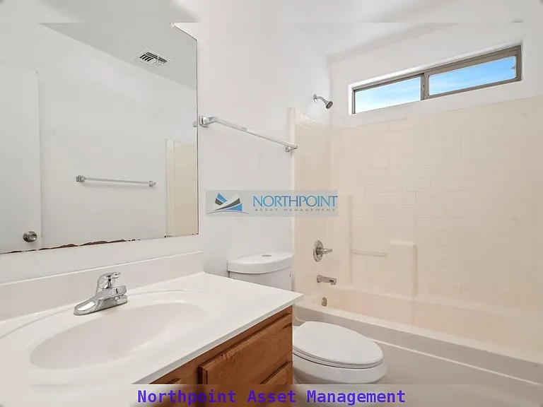 3220 S 81st Dr — Photo 18