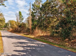 7737 Edgewater Blvd, Ocean Springs, MS 39564