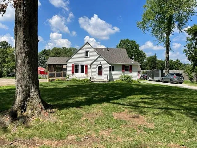 3730 Coleman Avenue — Photo 1