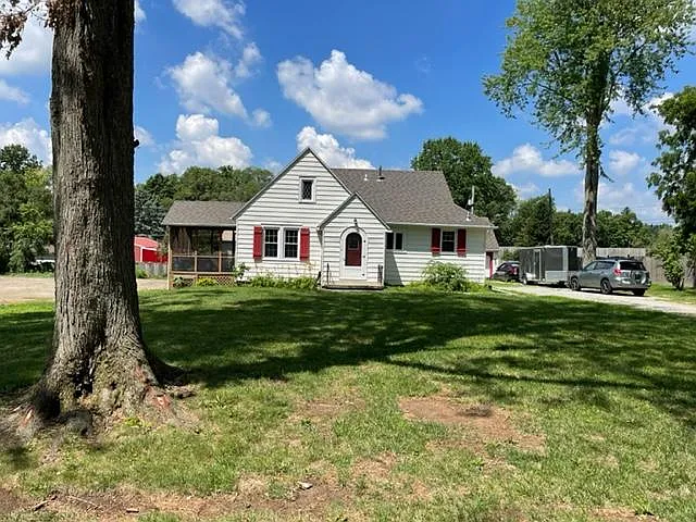 3730 Coleman Ave