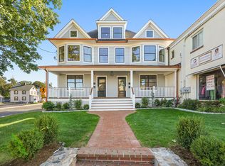 31 East Ave #39-1, New Canaan, CT 06840