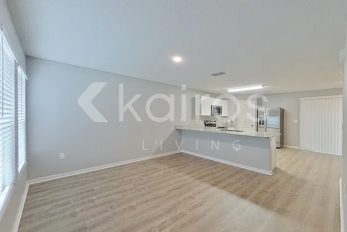 4 bed, 3.0 bath, 1836 sqft, $1,995 — Photo 3
