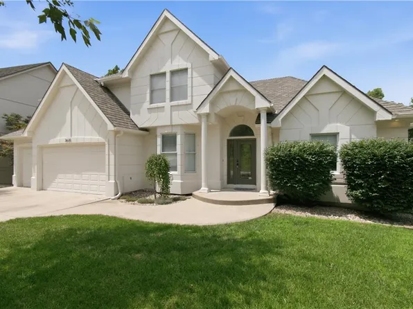 3620 NW Primrose Ln, Lees Summit, MO 64064