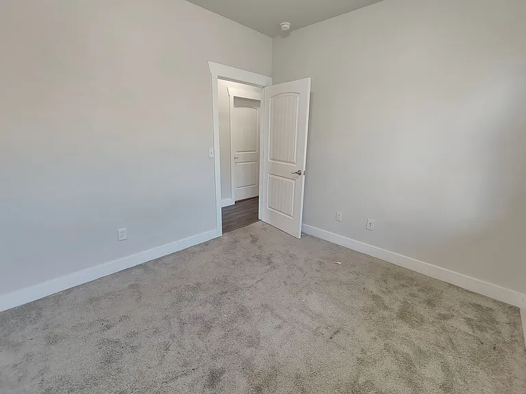 91 W Springview Dr — Photo 14