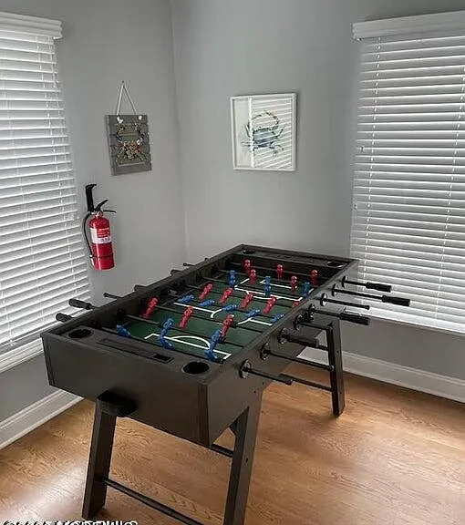 21 Blaine Ave #24 — Photo 4