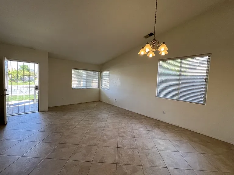 10209 Polo Saddle Dr — Photo 9