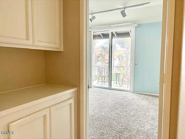 2226 Martinique Ln — Photo 14
