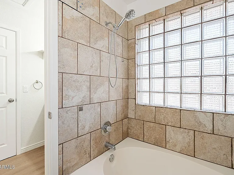 620 E Appaloosa Rd — Photo 6