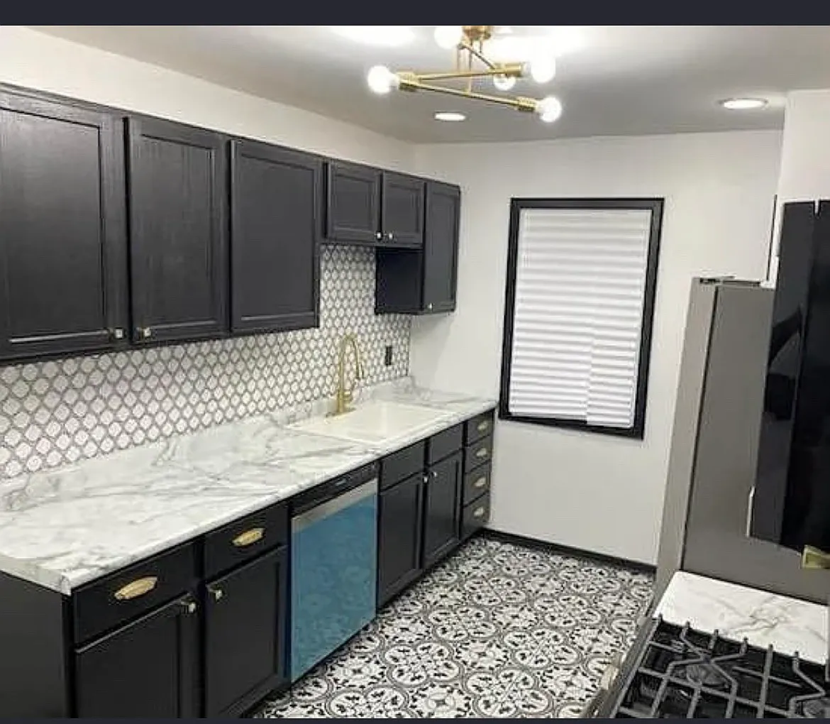 3 bed, 775 sqft, $1,250 — Photo 4