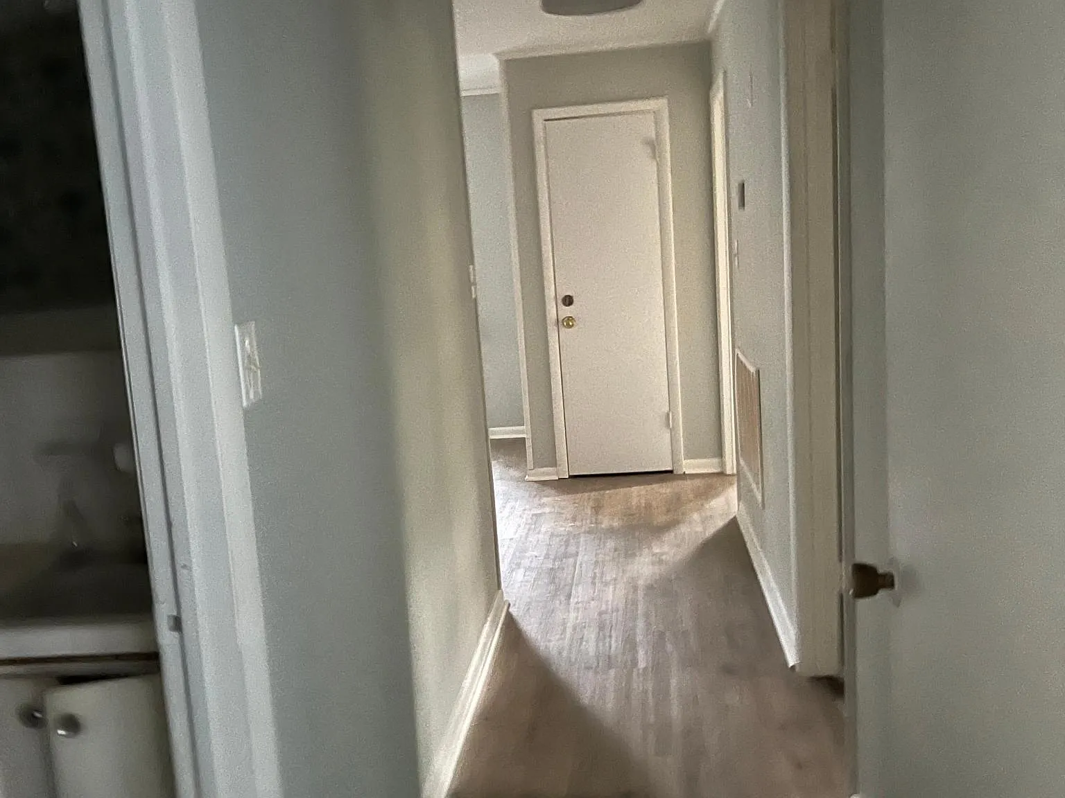 3 bed, 1305 sqft, $2,100 — Photo 2