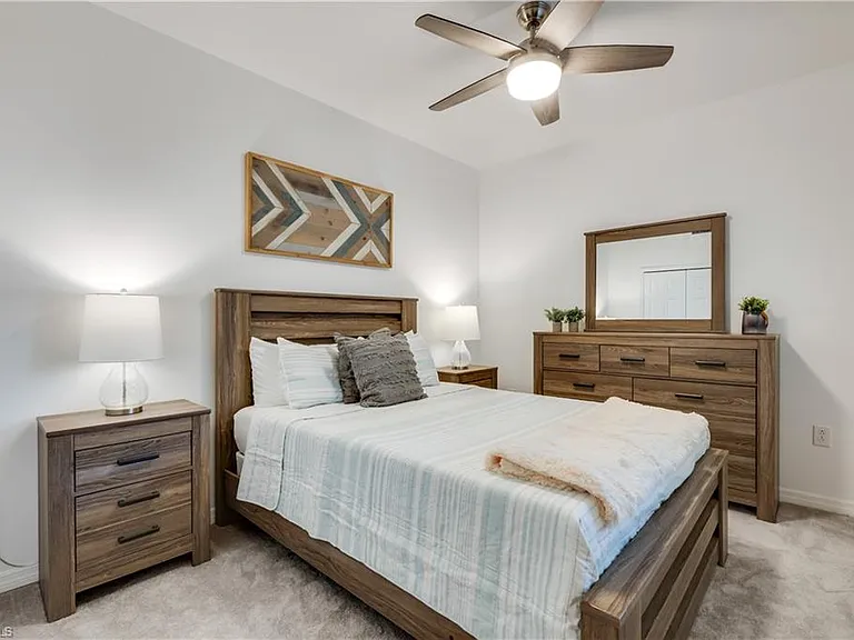Grassland Ln — Photo 11