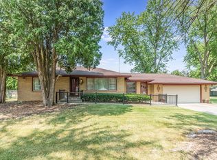 107 Glenwoodie St, Joliet, IL 60435