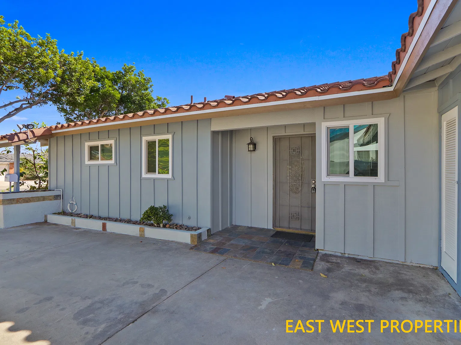3 bed, 1700 sqft, $3,950 — Photo 3