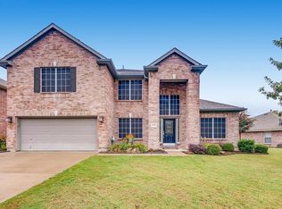 2702 Country Grove Trl, Mansfield, TX 76063