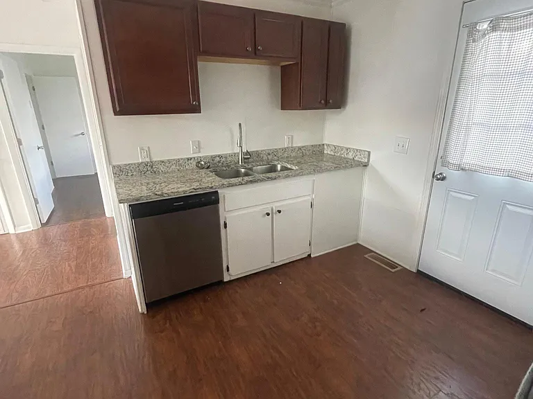 3631 Redmon St #B — Photo 6