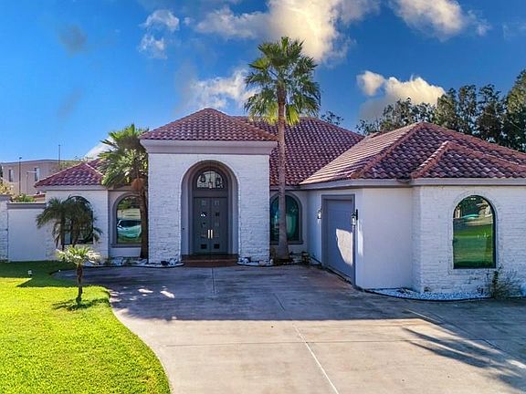 2nd image of 3112 Emerald Valley Blvd